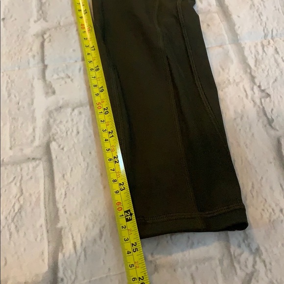 Lululemon NWOT army green leggings sz 2 - Picture 4 of 8